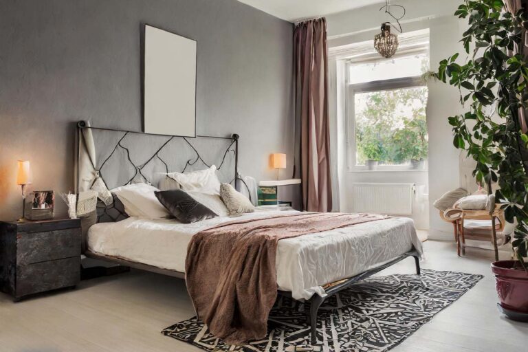 How to Transform Your Bedroom into a Stylish Living Space: Ultimate Guide 
  