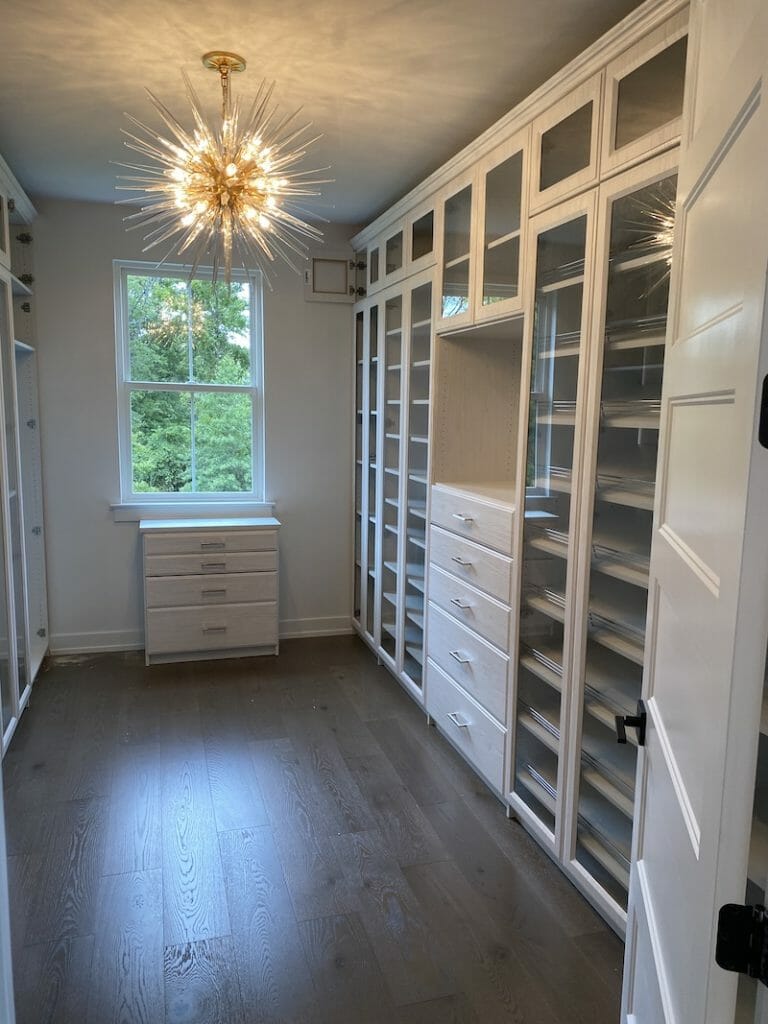 How to Add a Walk in Closet to a Bedroom: Transform Your Space
  