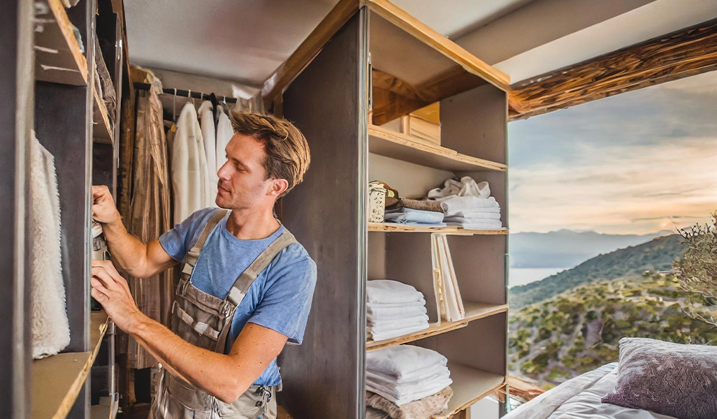 how to add a walk in closet to a bedroom